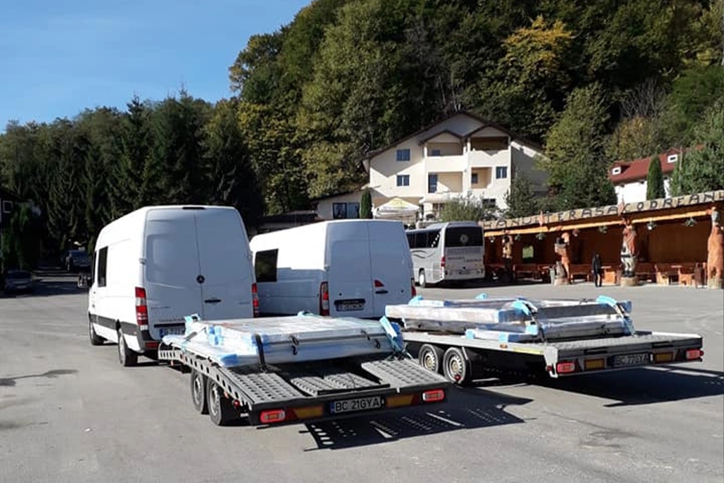 microbuzele și platformele MCM Group Travel