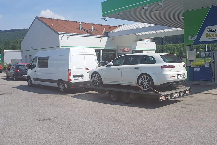 microbuz și platformă MCM Group Travel